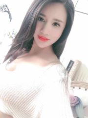 武侯开课小仙女蜜桃奶粉嫩穴