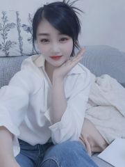 制服美腿小咪