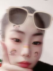 开封年轻美女