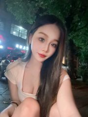 武昌粉嫩兼职小妹
