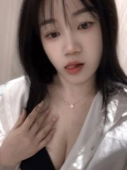 性感大胸妩媚小姐姐