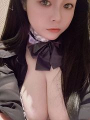 甜妹翘臀粉穴真迷人