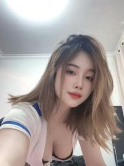 大胸性感骚女