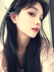 肤白美腿小表妹